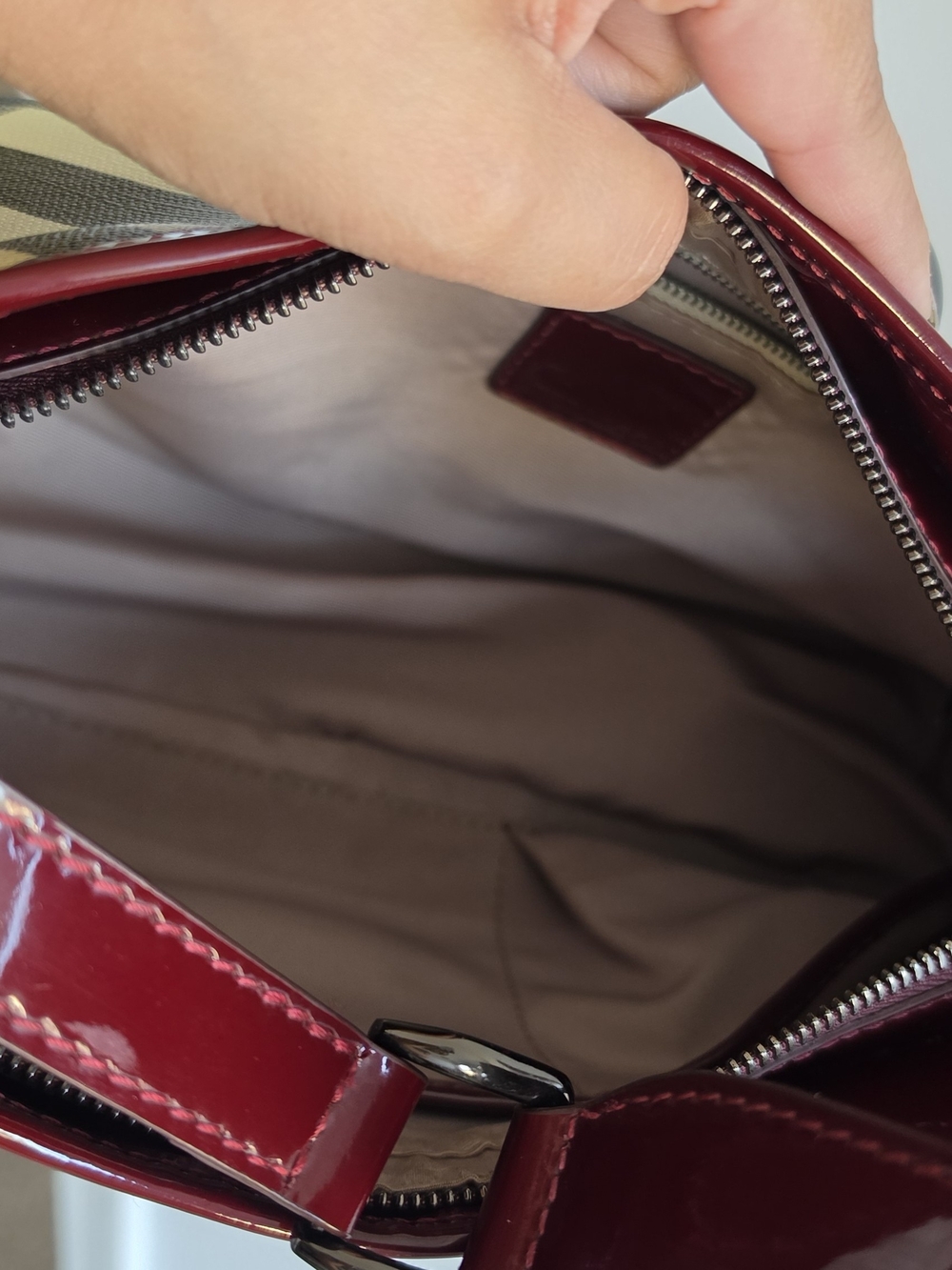 Burberry Shoulder Bag With Burgandy Patent Leather Trim-Almost Brand New - Picture 7 of 7